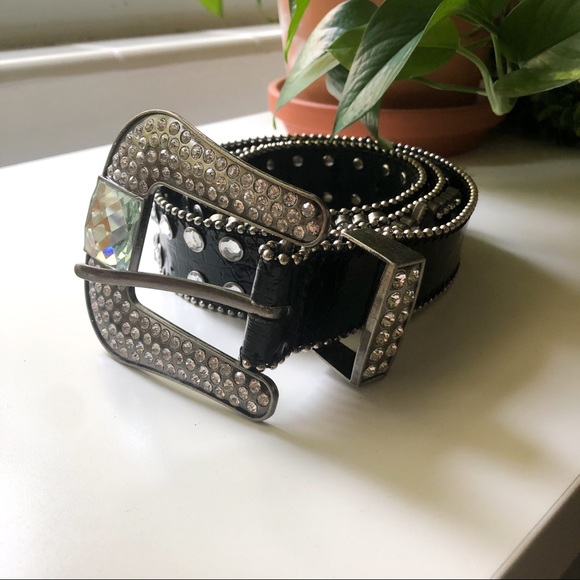 NWOT BUCKLE Rhinestone Belt - Picture 6 of 7